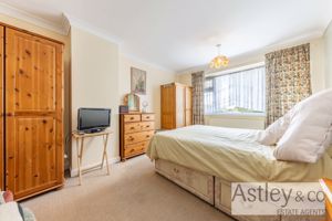 bed1- click for photo gallery